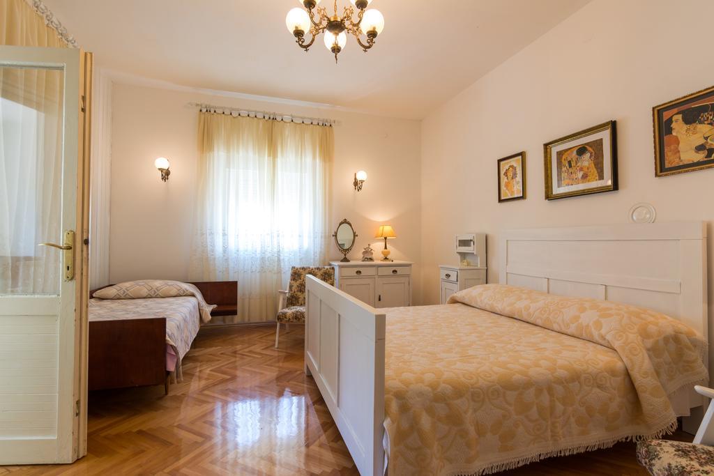 Apartments Coce Traù Esterno foto